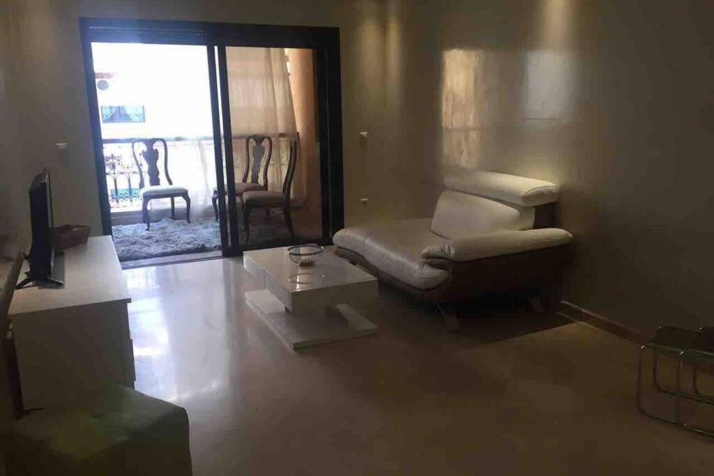 Appartement Tout Confort Avec Possibilite Transport Aeroport มาร์ราเกช ภายนอก รูปภาพ