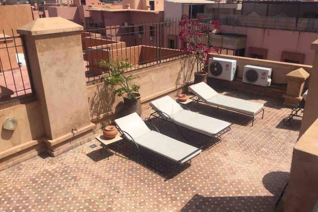 Appartement Tout Confort Avec Possibilite Transport Aeroport มาร์ราเกช ภายนอก รูปภาพ